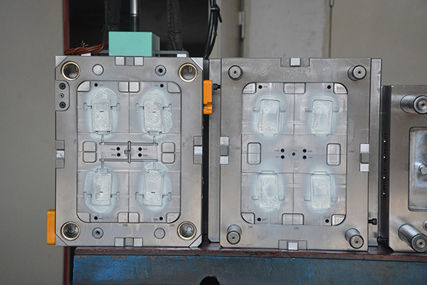 塑料模具廠(chǎng)