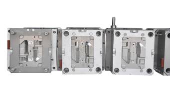 精密注塑模具加工成型的精度受什么因素影響呢？