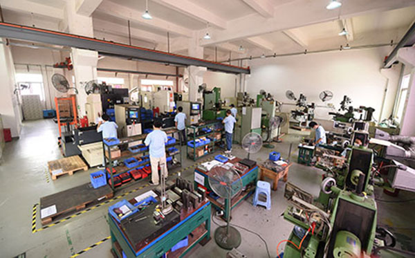 塑料模具加工廠(chǎng) 塑料模具加工廠(chǎng)