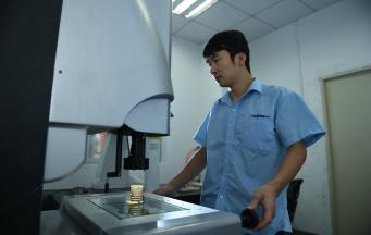 塑料模具廠對(duì)于《心》—倡導(dǎo)心態(tài)開拓人生的哲學(xué)家的精彩分享!