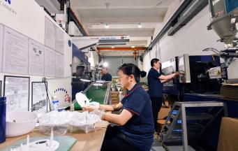 塑料成型工程如何運作？